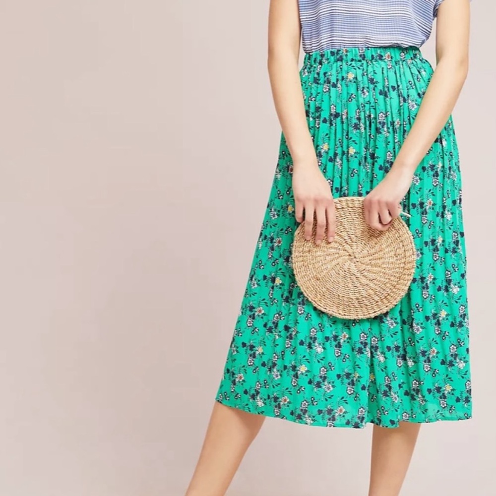 NWOT Anthropologie Jade Pleated Skirt